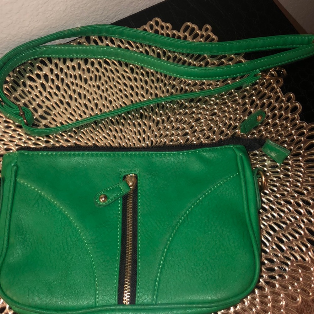 purse - Picture 3 of 4